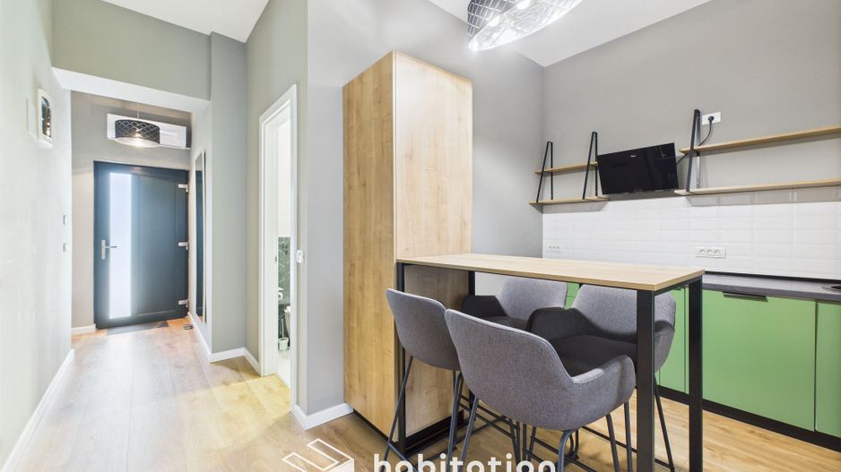 Elegant, finisaje premium, locație deosebita - 3 camere  în Bălcescu - Poză 11