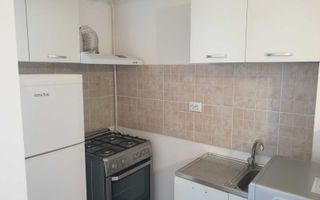 Garsonieră de închiriat, zona Gării Nicolina, 26 mp, complet utilată - Poză 3
