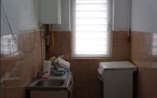 Apartament 3 camere de vânzare – Dâmbu, Etaj 3 - Poză 5