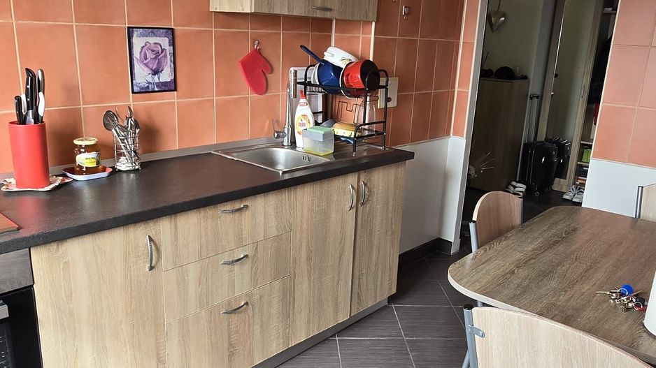 3 camere decomandat  Mega Mall/Pantelimon - Poză 9