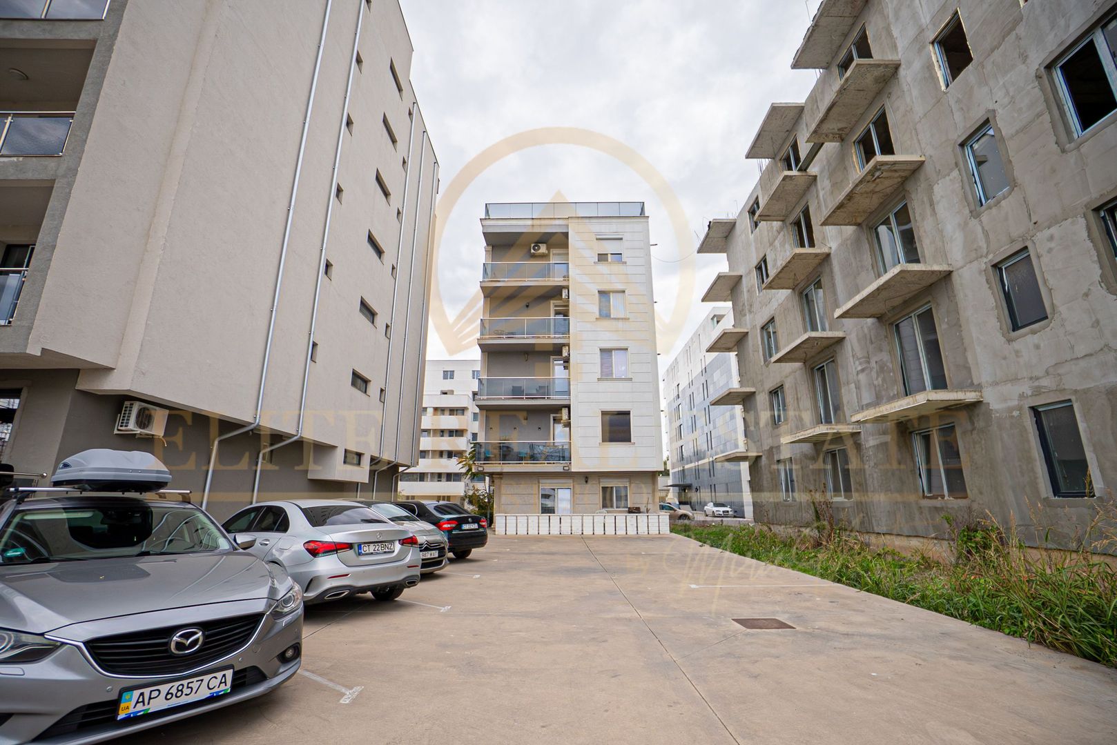 Mamaia 2 camere 55 mp -Parcare inclusa - Poză 1