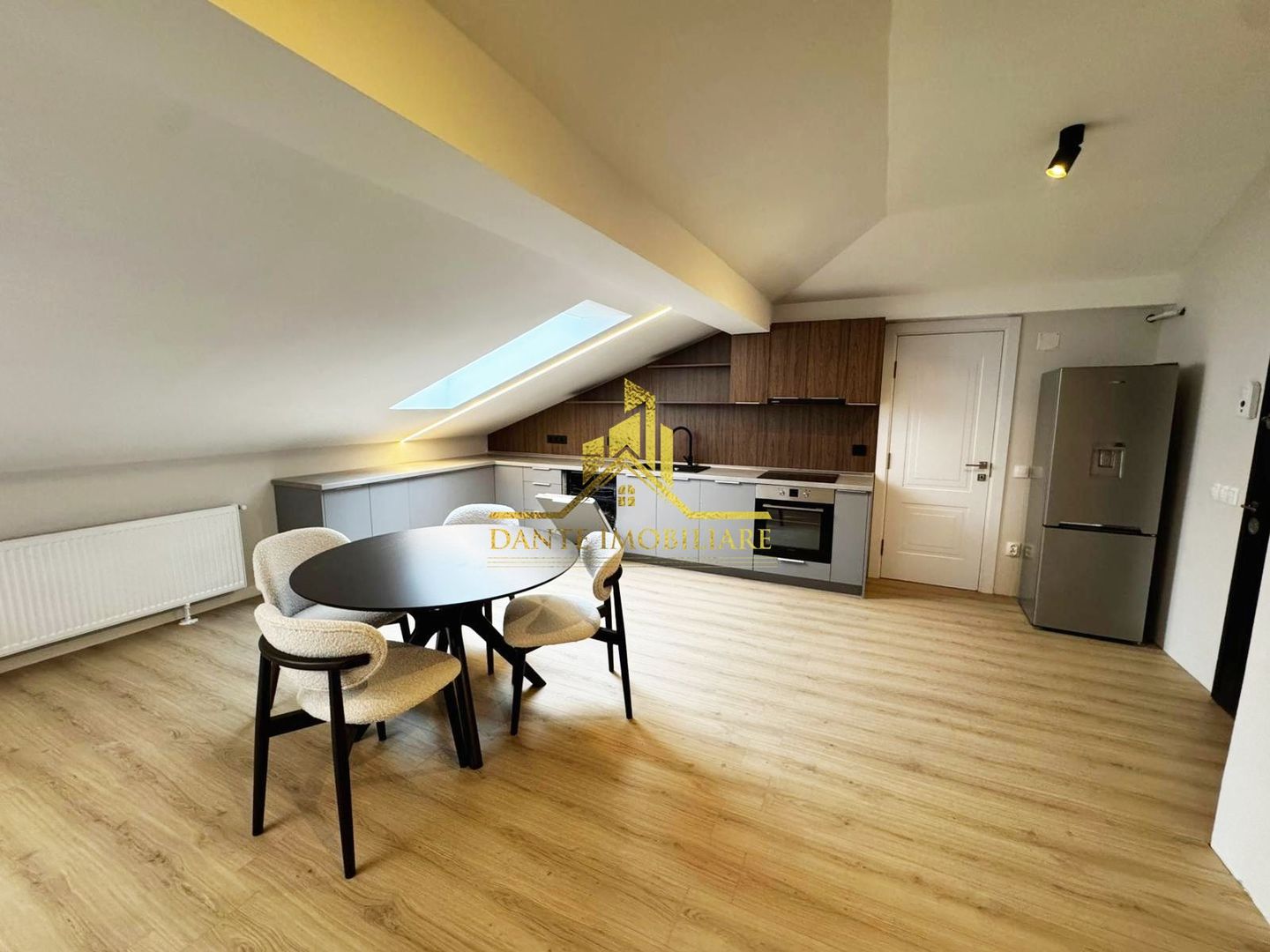 3 camere, TOTUL NOU, mobilat lux, bloc nou, parcare, Borhanciului - Poză 11