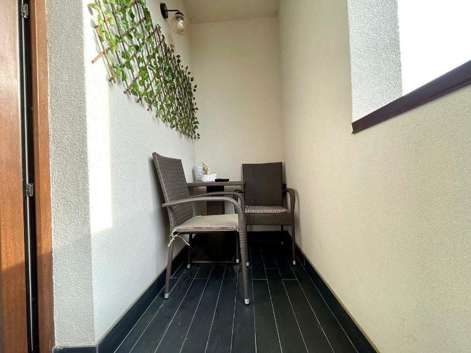 Giroc-Penny | 2 Camere | Etaj 1 | Mobilat si Utilat | Loc de parcare - Poză 9