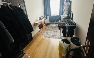 Casa individuala complet renovata- strada linistita Giarmata - Poză 7