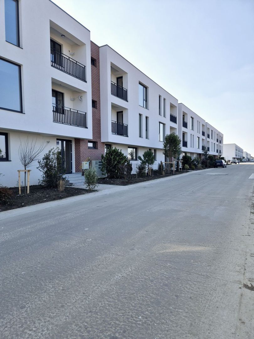 Apartament de Vânzare – 2 Camere, City Nord, Tunari - Poză 1