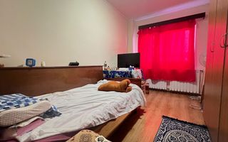 Apartament 3 camere – Etaj 2/4 – Zona de jos - Poză 9