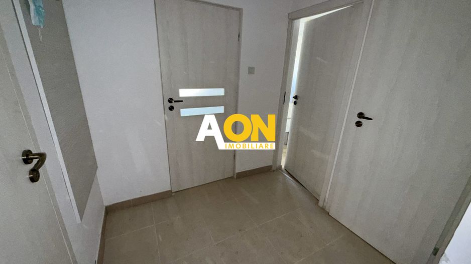 De vanzare apartament 2 camere, vedere superba Cetatea Alba Carolina - Poză 11