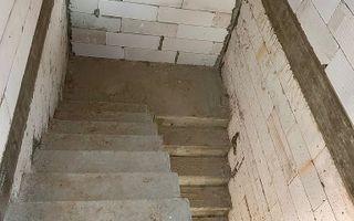 Vilă cu 5 camere de vânzare în zona Damila - Poză 23