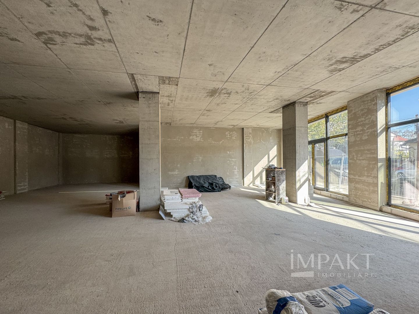 Imobil versatil cu functiuni mixte zona P-ta Mihai Viteazul - Poză 9