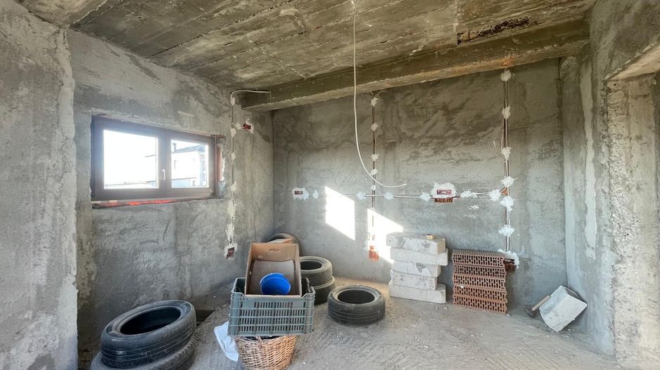 Casa Individuala la rosu - 157mp utili/864 teren Mosnita Noua - Poză 6