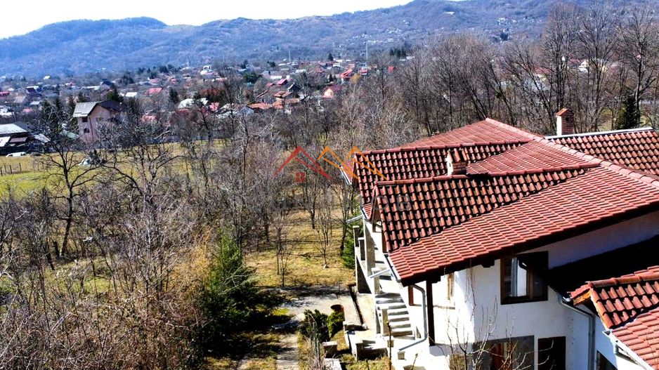 Vila S+P+E, priveliste deosebita, 6 camere, garaj, terasa, Cornu, PH - Poză 35