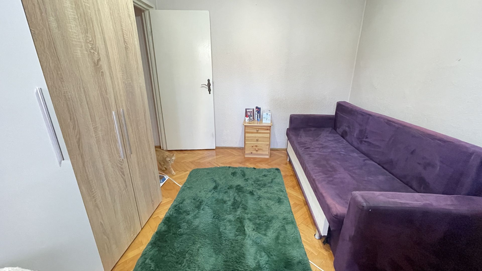 Apartament cu trei camere,etaj 2 - zona Cetatii - Poză 6