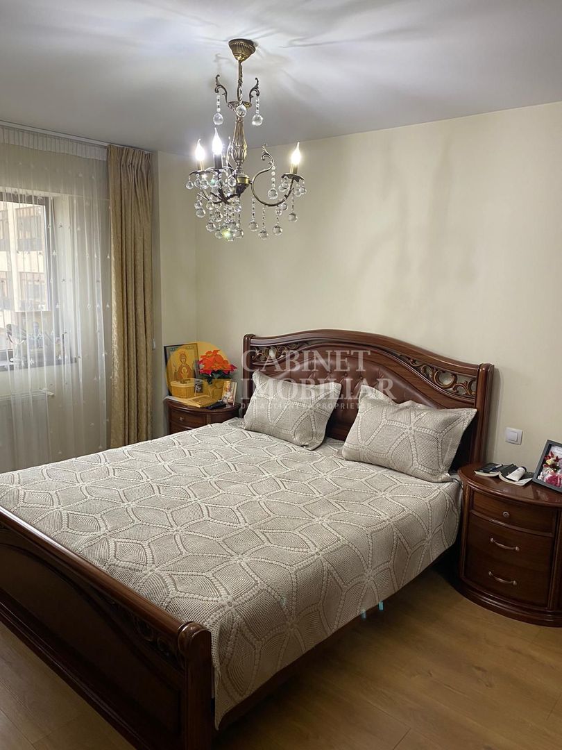 Cug -Providenta Etaj 2 Apartament cu 2 Camere Decomandat 52 mp - Poză 7