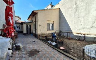 Casa de vanzare 3 camere Zona  Timpuri Noi - Poză 13