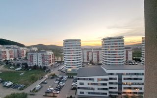 Apartament 3 camere, 2 bai, parcare, zona Metro! - Poză 4