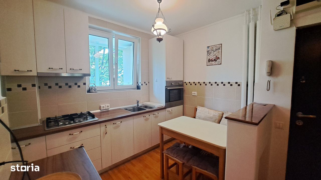 Apartament 3 camere Titan, renovat, parcare, lângă parc și metrou, cat friendly - Poză 9