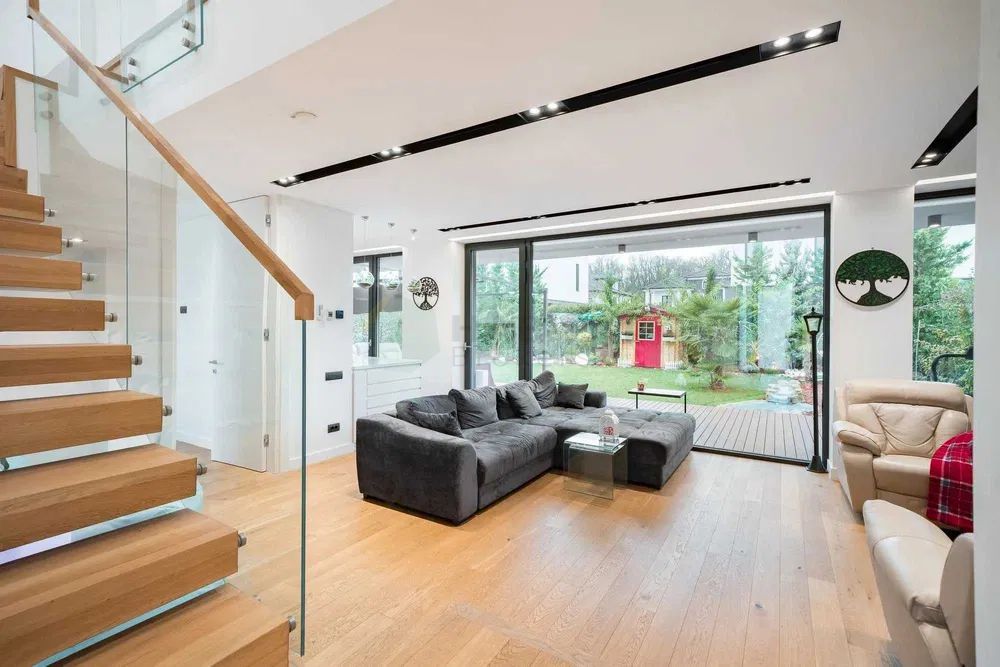 Vila care redefinește confortul – Design modern, vedere spre pădure Amber Garden - Poză 4