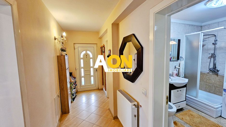 Casa 4 camere, Cetate, amplasament premium, 295 mp teren - Poză 4