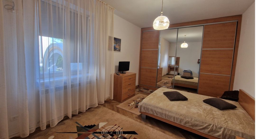 AP. 3 CAMERE JIULUI, PET-FRIENDLY, LOC PARCARE, CENTRALA TERMICA - Poză 3