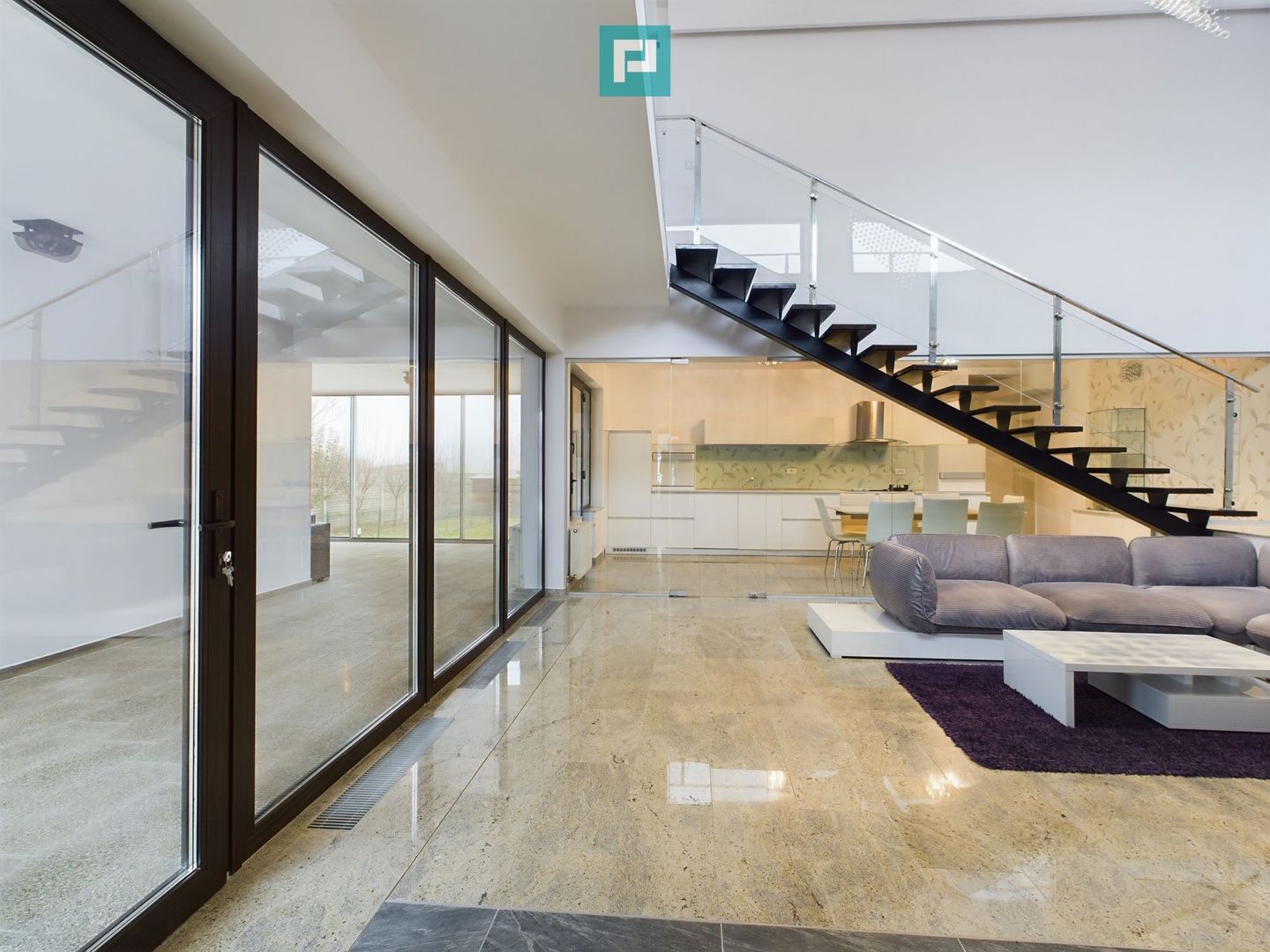 Vilă de lux cu două locuințe, în Dumbrăvița – Locație Excelentă! - Poză 4