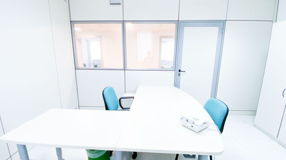 Cladire cu functiuni mixte - Poză 11