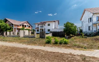 Vila noua semifinisata D+P+E la strada principala Comision 0 - Poză 13