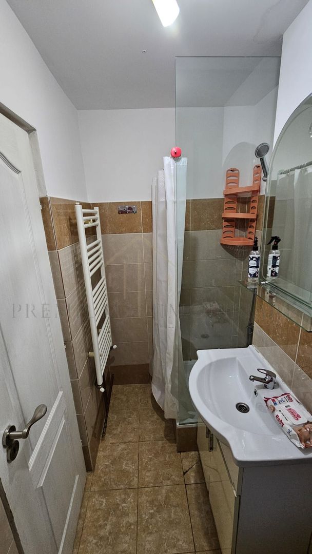 Garsonieră Confort 1 de închiriat – Onești, zonă Mal - Poză 7