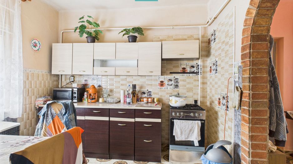 Casă cu 3 camere și teren generos lângă frontieră - Poză 3