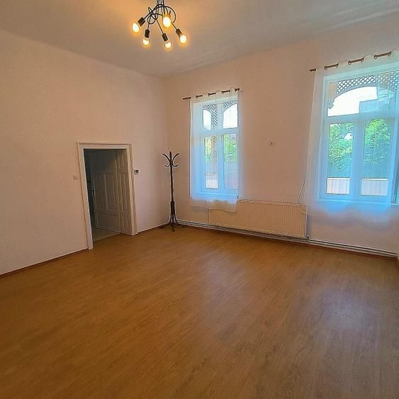 BRASADAS vinde ap 2 cam la curte comună zona CENTRALA. - Poză 4