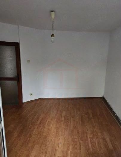 APARTAMENT CU 3 CAMERE DE VÂNZARE | SIDERURGIȘTILOR VEST | ETAJ 1 - Poză 2