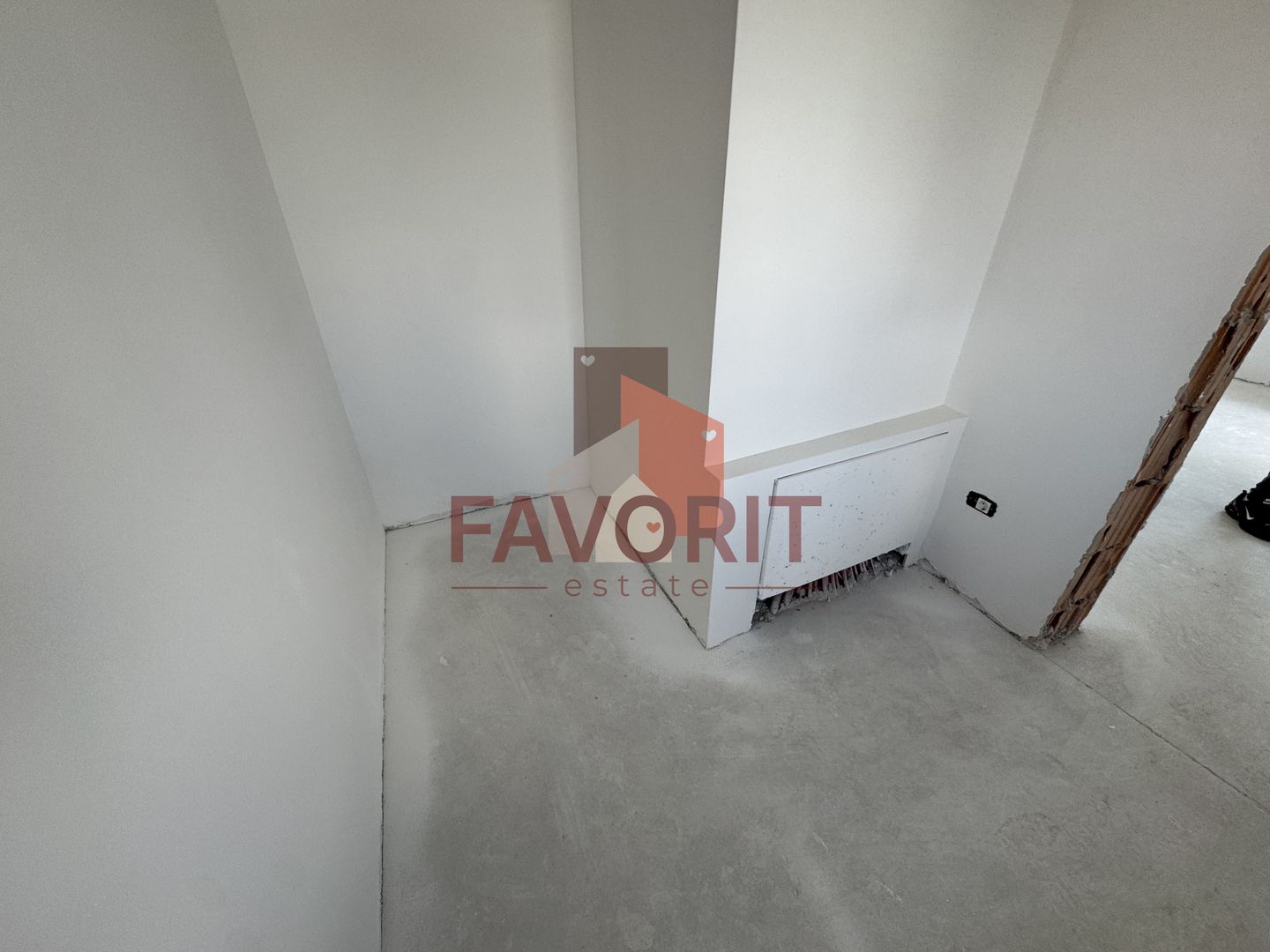 Aproape de benzinaria ESO. Finisaje la alegere - Poză 22