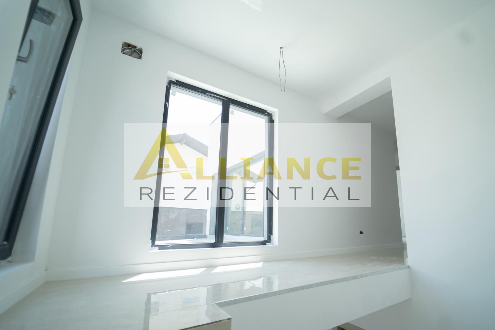 Vila excelenta- 5 camere - CARTIERUL NOU - Poză 7