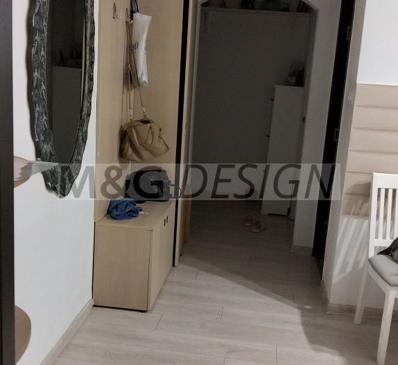 Ap 3 cam, zona Lipovei, etaj 2 - Poză 6