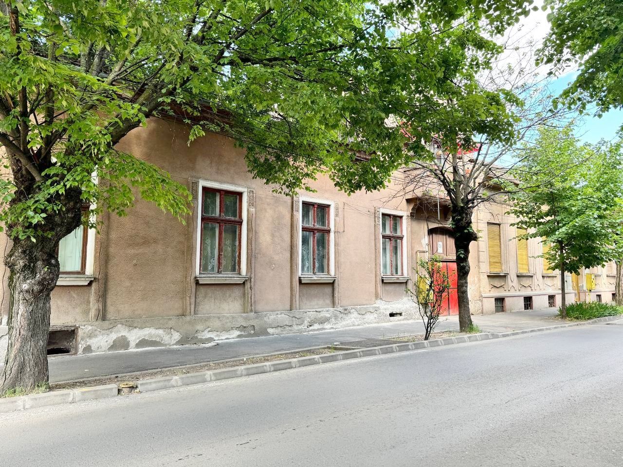 Apartament pretabil pentru birou/cabinet Strada Coșbuc. - Poză 2