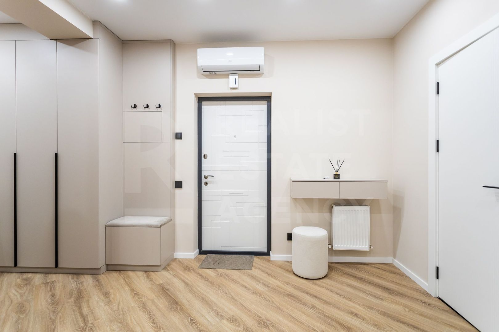 Vânzare, apartament, 2 camere, str. Cartușa, Durlești. - Poză 4