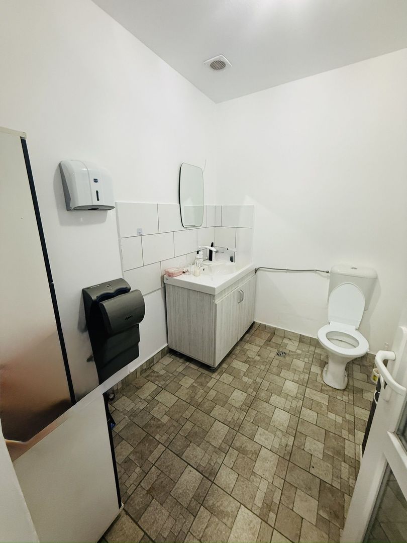 Spațiu comercial SAD | 234 mp | Comision 0% | Acces TIR | Vizibilitate | Parcare - Poză 15