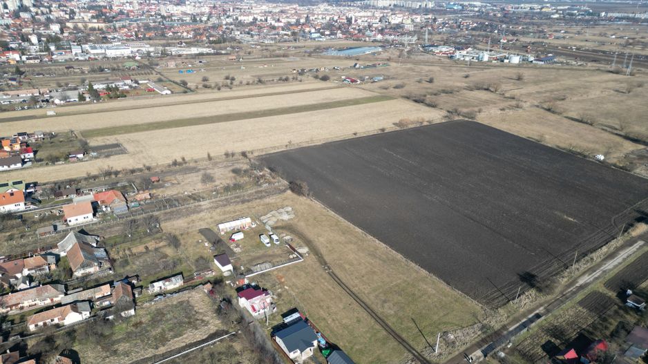 Două parcele de teren intravilan 648/1520 m² de vanzare Sfântu Gheorghe - Poză 4