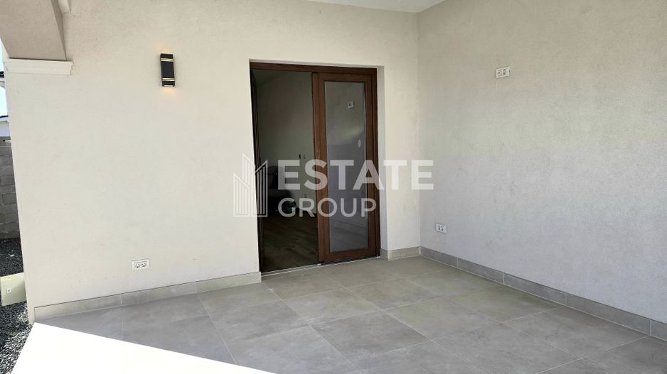 Duplex cu 5 camere in Dumbravita - Poză 11