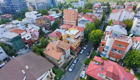 Vila Primaverii 480 mp desfasurati teren 250 mp utili garaj