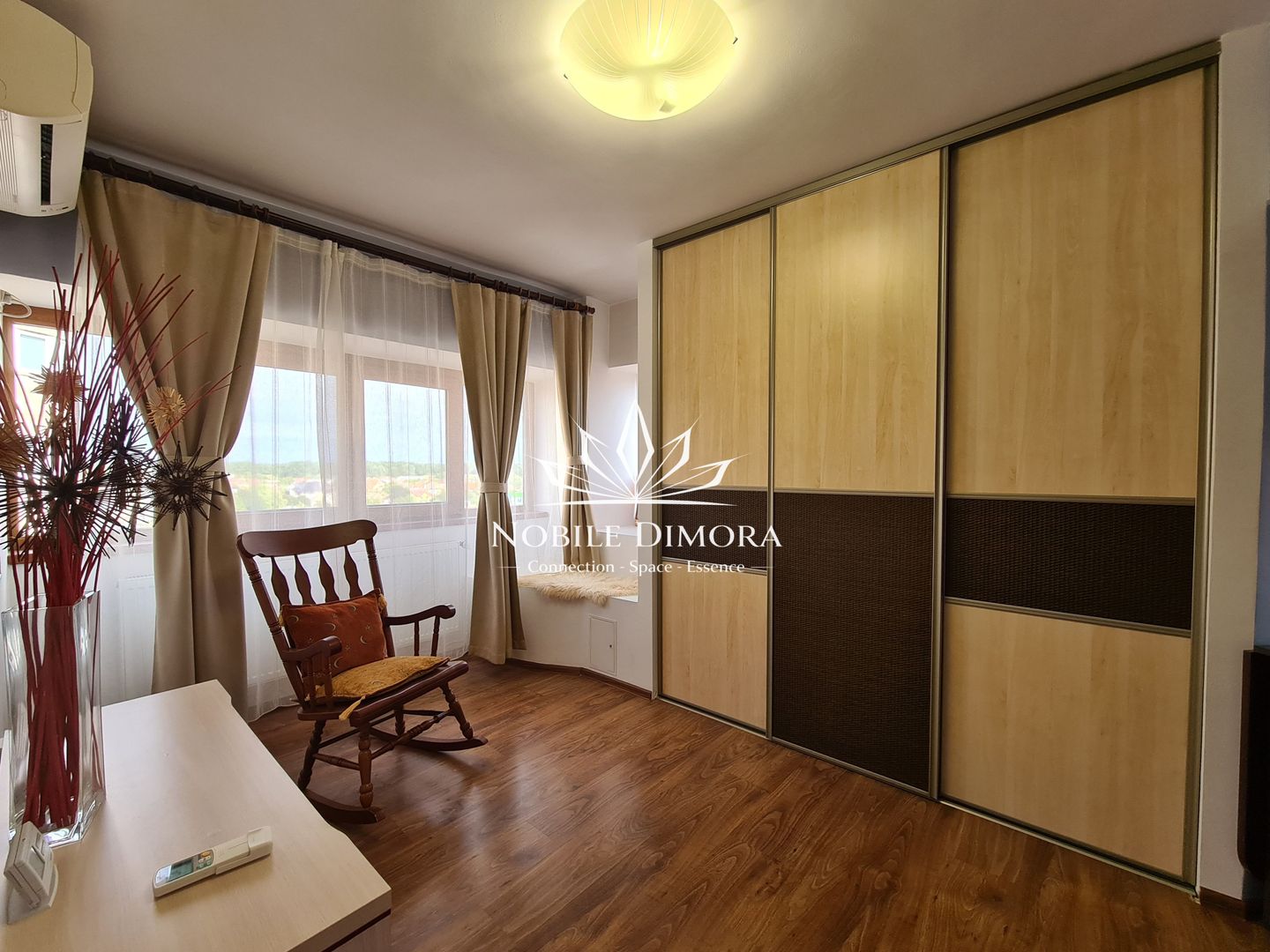 Apartament de 90 mp cu 3 camere si vedere pe 2 parti - Simion Barnutiu - Poză 12