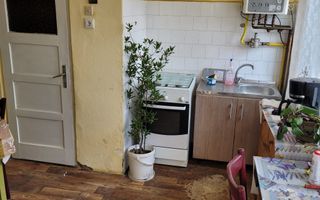 Cisnadie I Central I Casa de renovat I 500 mp teren - Poză 15