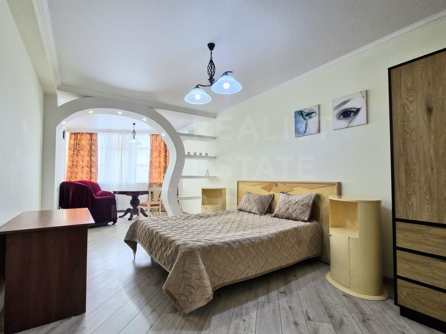 Chirie, apartament, 2 camere, strada Melestiu, Centru - Poză 1