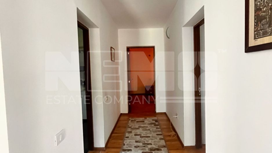 Casa si 4 Hale de Vanzare  cu 24 Ari I Suceava/Burdujeni I 430.000Euro - Poză 3