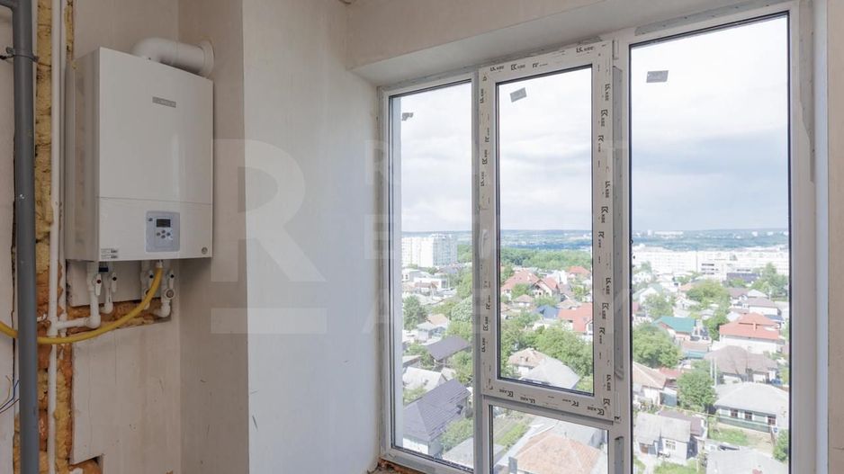 Vânzare, apartament, 2 camere, str. Alba Iulia, sectorul Buiucani - Poză 2