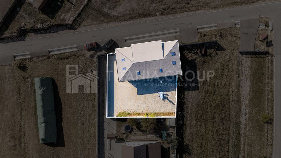 Vila 5 dormitoare | Pensiune | Proprietate versatilă în Marcus, Brașov - Poză 27