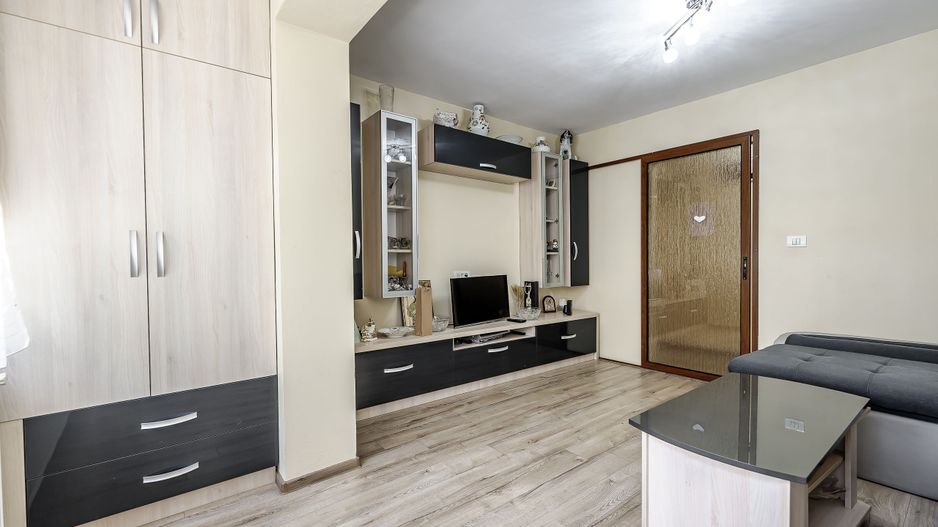 Vandut Apartament la 1 minut de Podgoria, 3 camere, etaj 1 - Poză 5