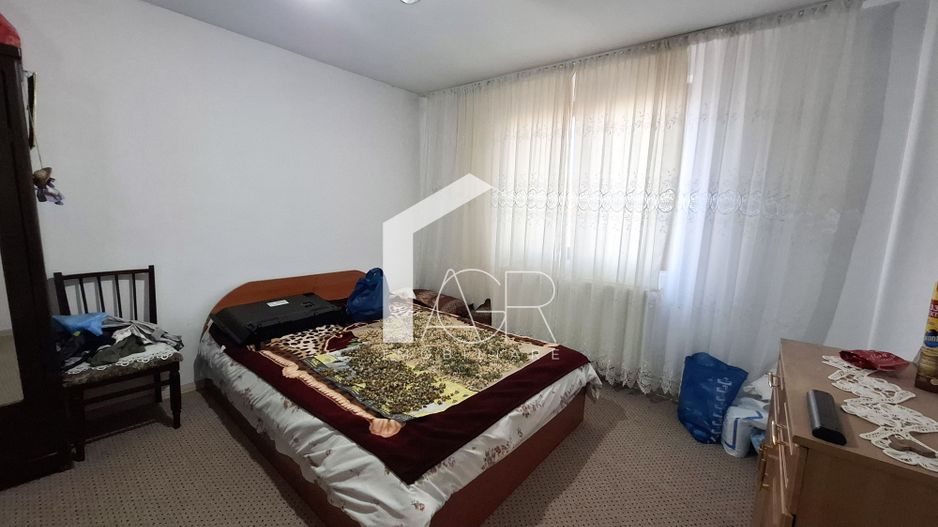 Casa S+P+1E, cu 5 camere, zona Transilvaniei - Poză 10