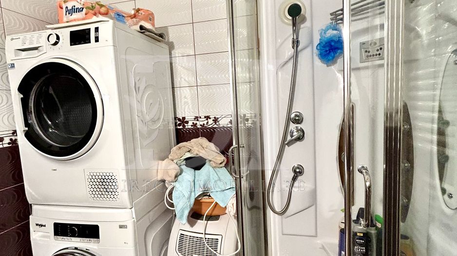 Apartament de vanzare / etaj intermediar / Floresti - Poză 8