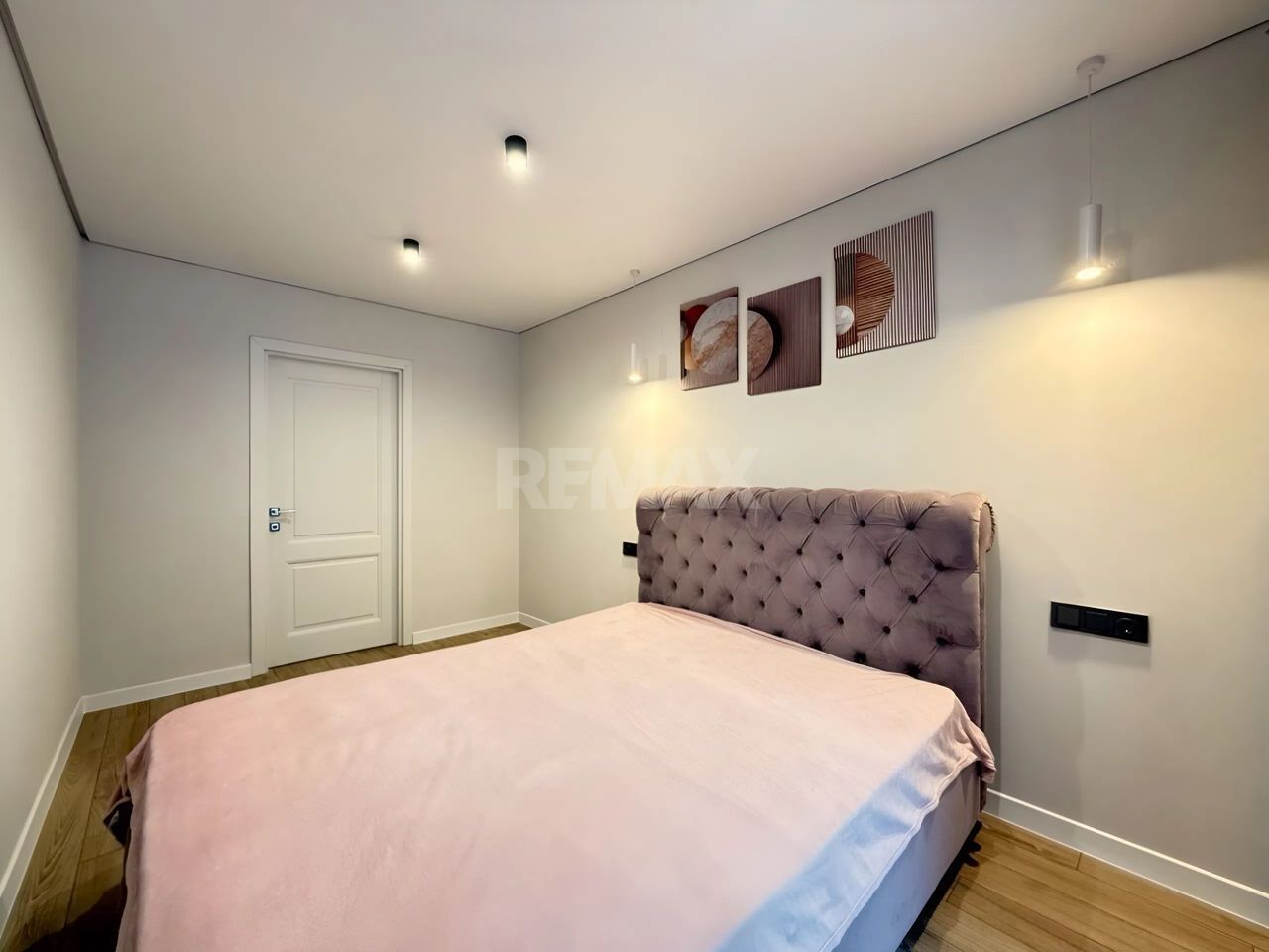 Apartament cu 2 odai  Posta Veche, mun. Chisinau - Poză 3