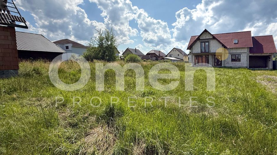 Casă cu potențial imens P+M, teren 7,91 ari, zonă liniștită, Ocna Șugatag. - Poză 15